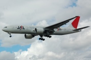 JA709J, Boeing 777-200ER, Japan Airlines